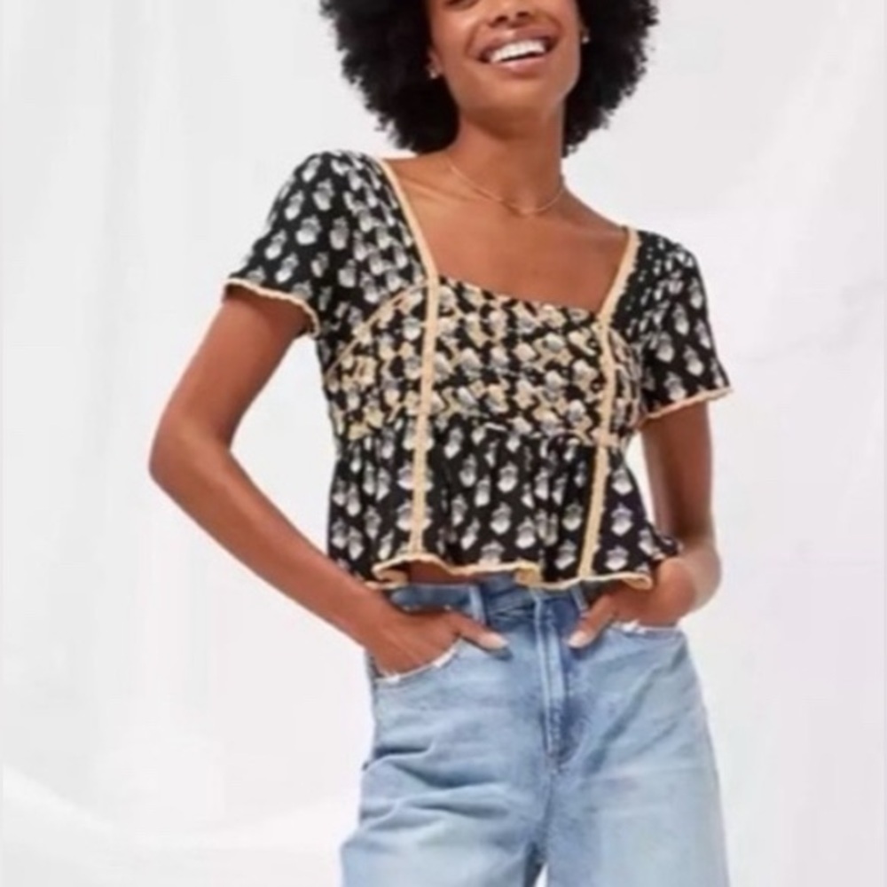 American Eagle Embroidered Cropped Babydoll Top Black Yellow Boho Small